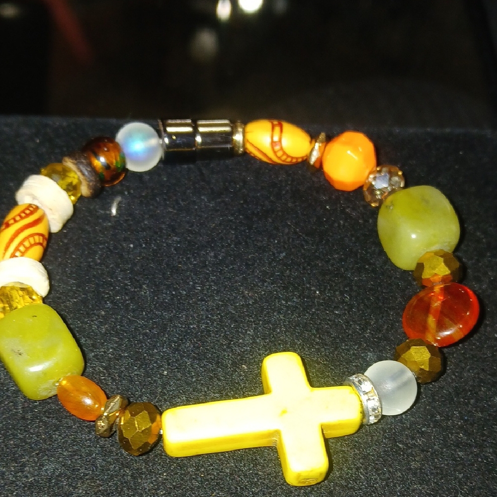 Colorful Beaded Bracelets Set - Picture 4 of 6